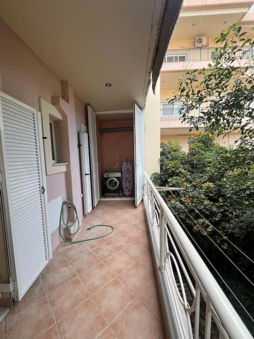 Διαμέρισμα Κοντά Στη Θάλασσα Στην Πολη Κυπαρισσια Kipariszía Kültér fotó